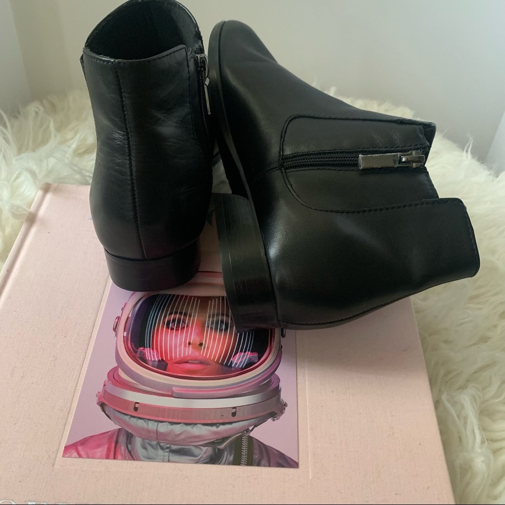 Munro Averee Ankle Bootie Zip Up Size 9.5 - Picture 6 of 10